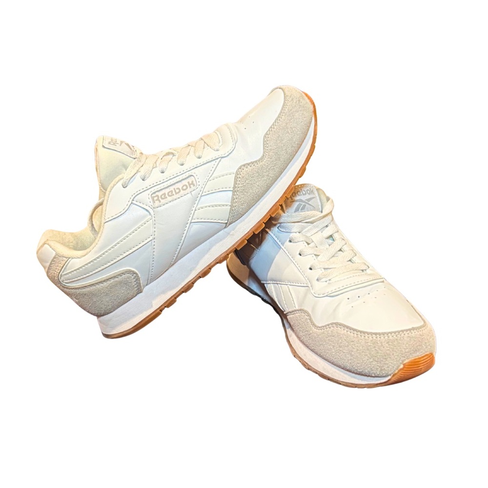 Women’s 8.5 Reebok Classic White Leather  Sneakers